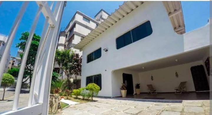 Perola House Hostel Guaruja Exterior photo
